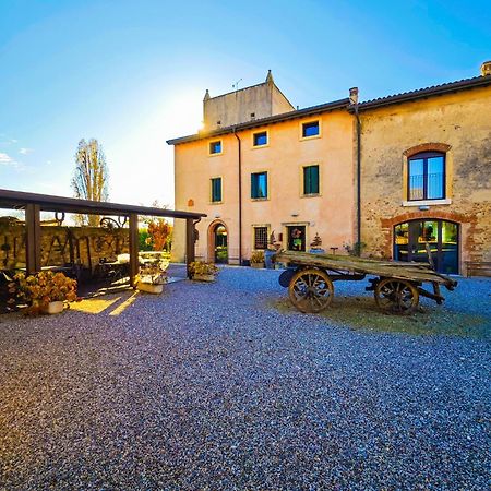 Agriturismo Nicobresaola ซอมมาคัมปาญา ภายนอก รูปภาพ