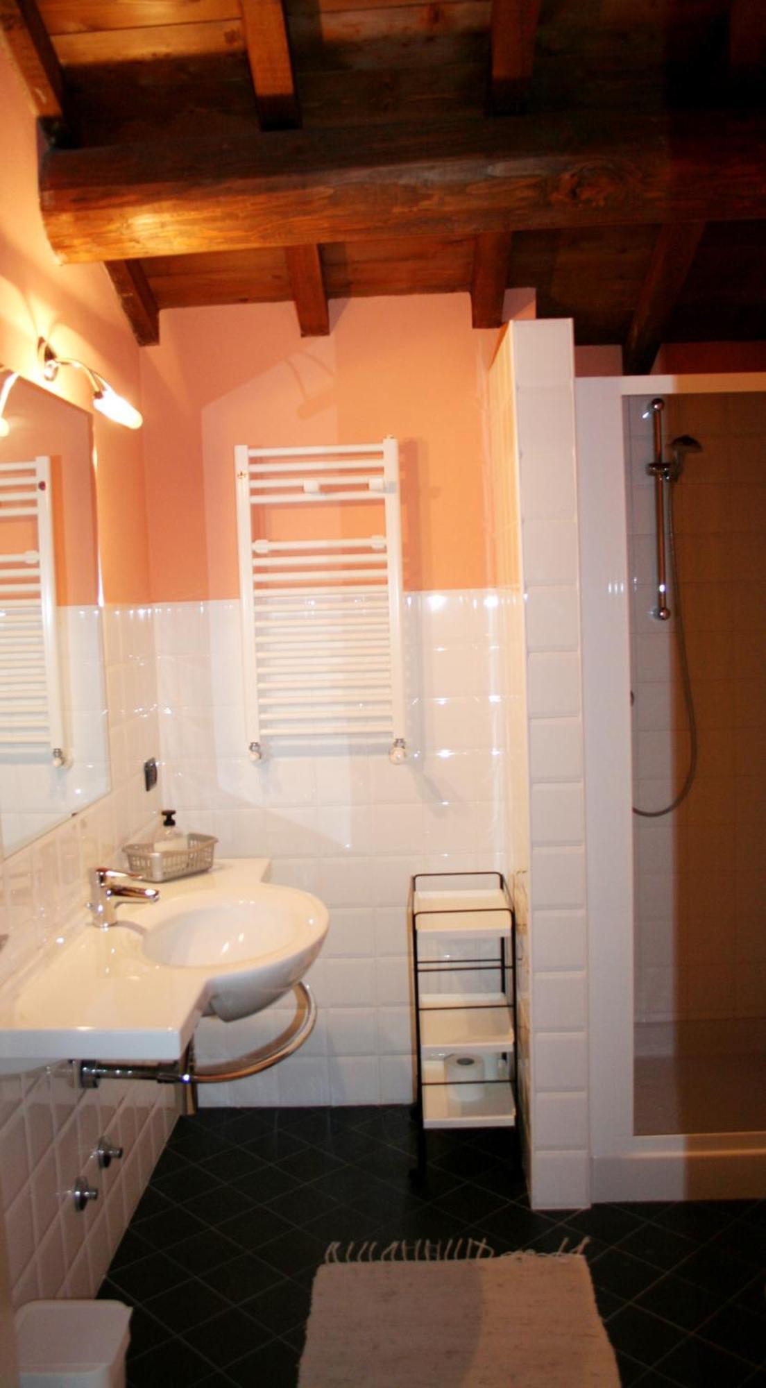Agriturismo Nicobresaola ซอมมาคัมปาญา ภายนอก รูปภาพ