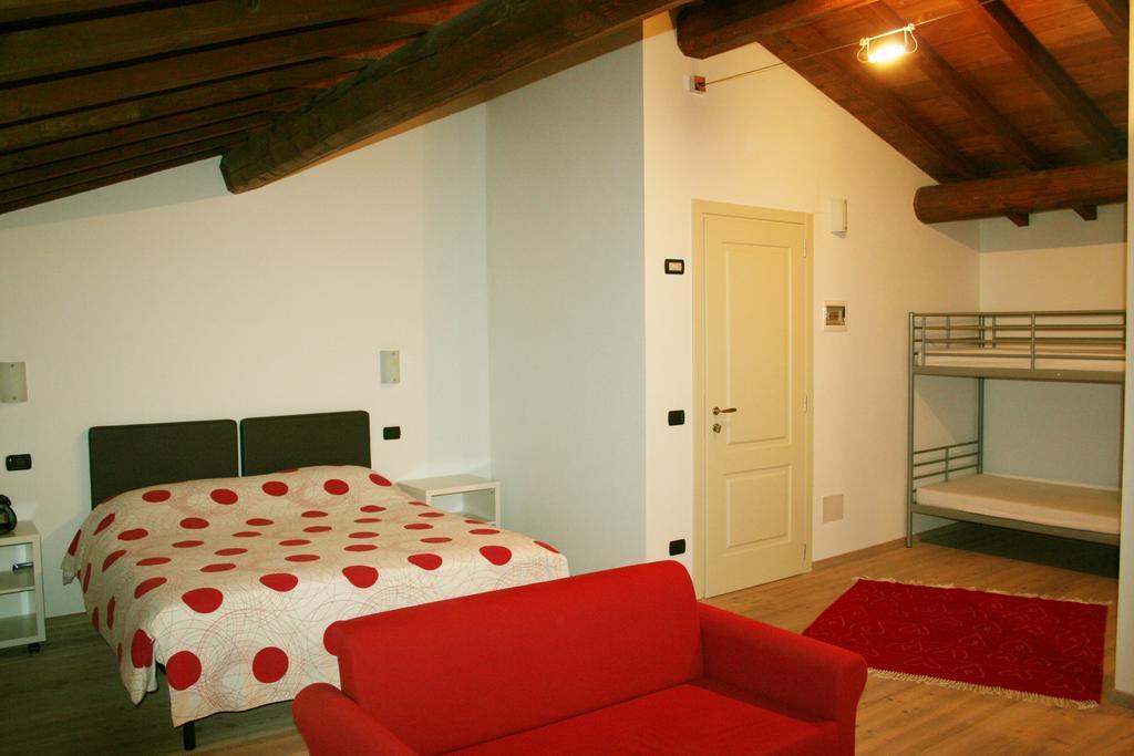 Agriturismo Nicobresaola ซอมมาคัมปาญา ภายนอก รูปภาพ
